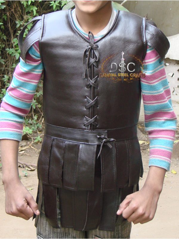 DSC-L114 LEATHER KID SUBARMALIS