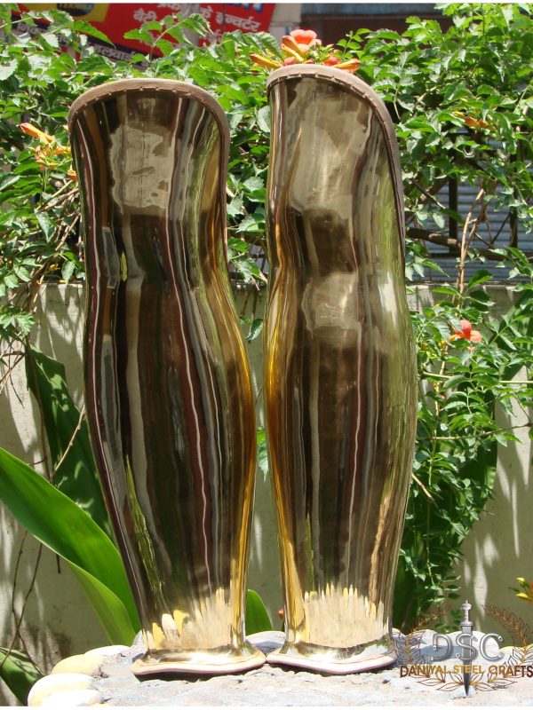 DSC-A125 GREEK GREAVES