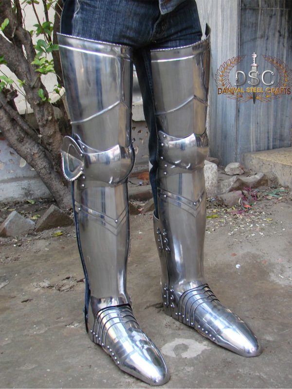 DSC-A127 COMPLETE SET OF LEG ARMOUR