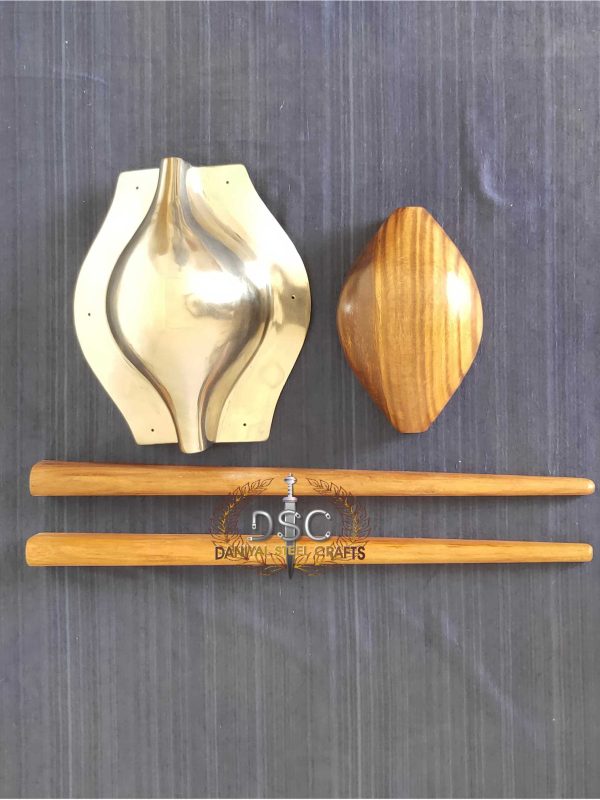 DSC-S137 COMPLETE SET OF WOODEN SPINE WITH MILD STEEL BOSS  (FOR REPUBLICAN SHIELD)